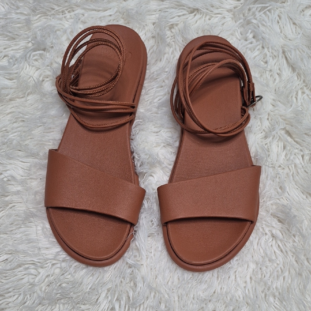 OluKai Tiare Wrap Women's Tan Sandals